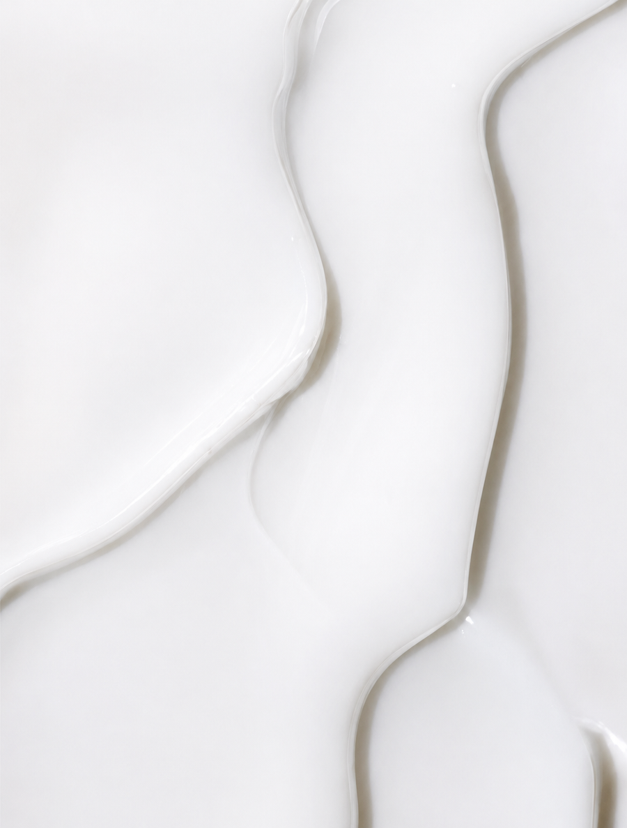 ELYO Silk Body Serum Spices & Sandalwood förpackning