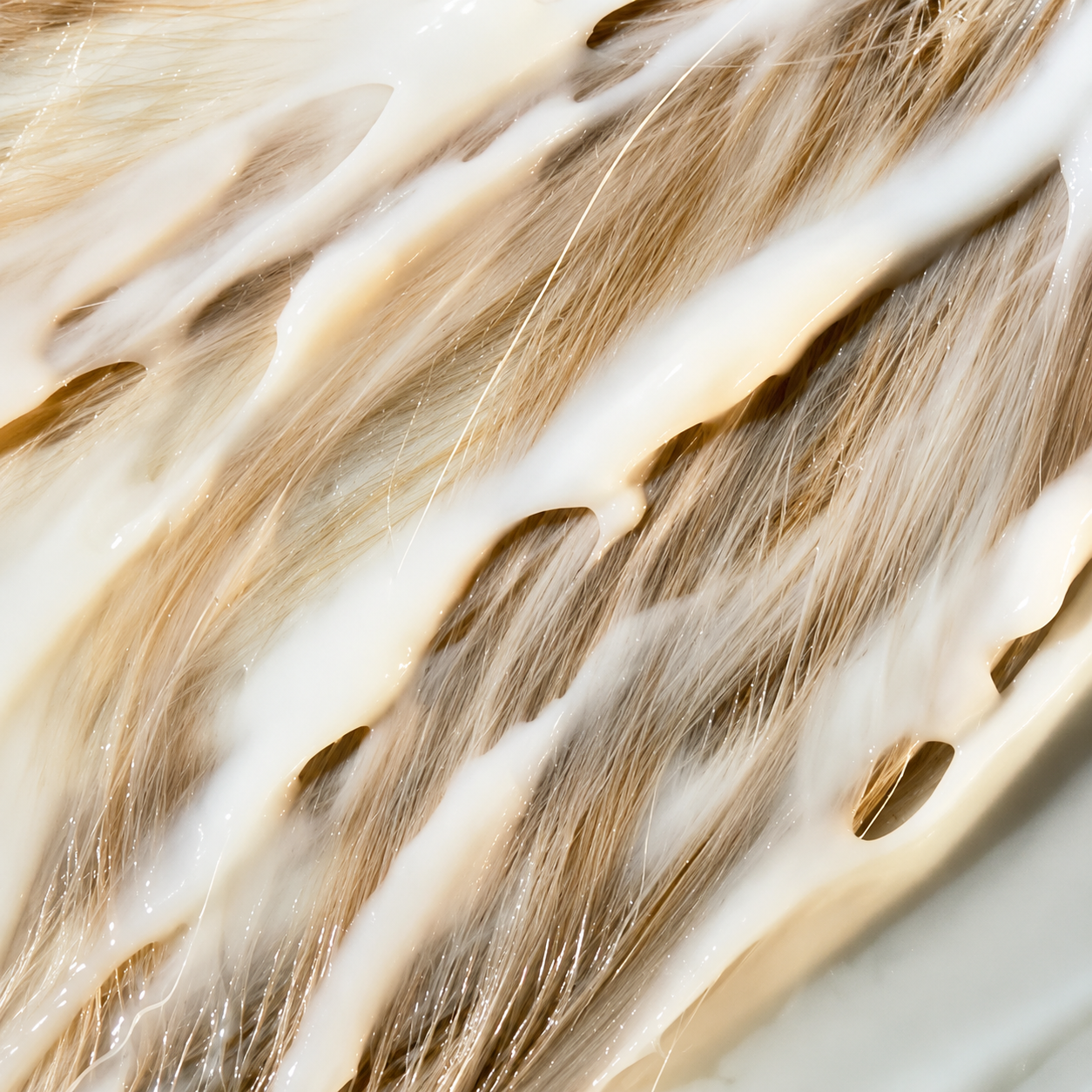 Keratin hårmask reparerar torrt och skadat hår med hydrolyserat keratin och vetenproteiner