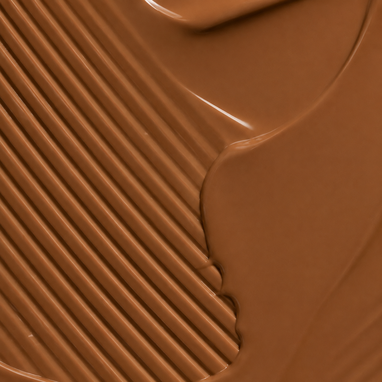 ELYO Peptide Foundation 30ml — nyans 40 Deep Neutral för djupt pigmenterade neutrala hudtoner