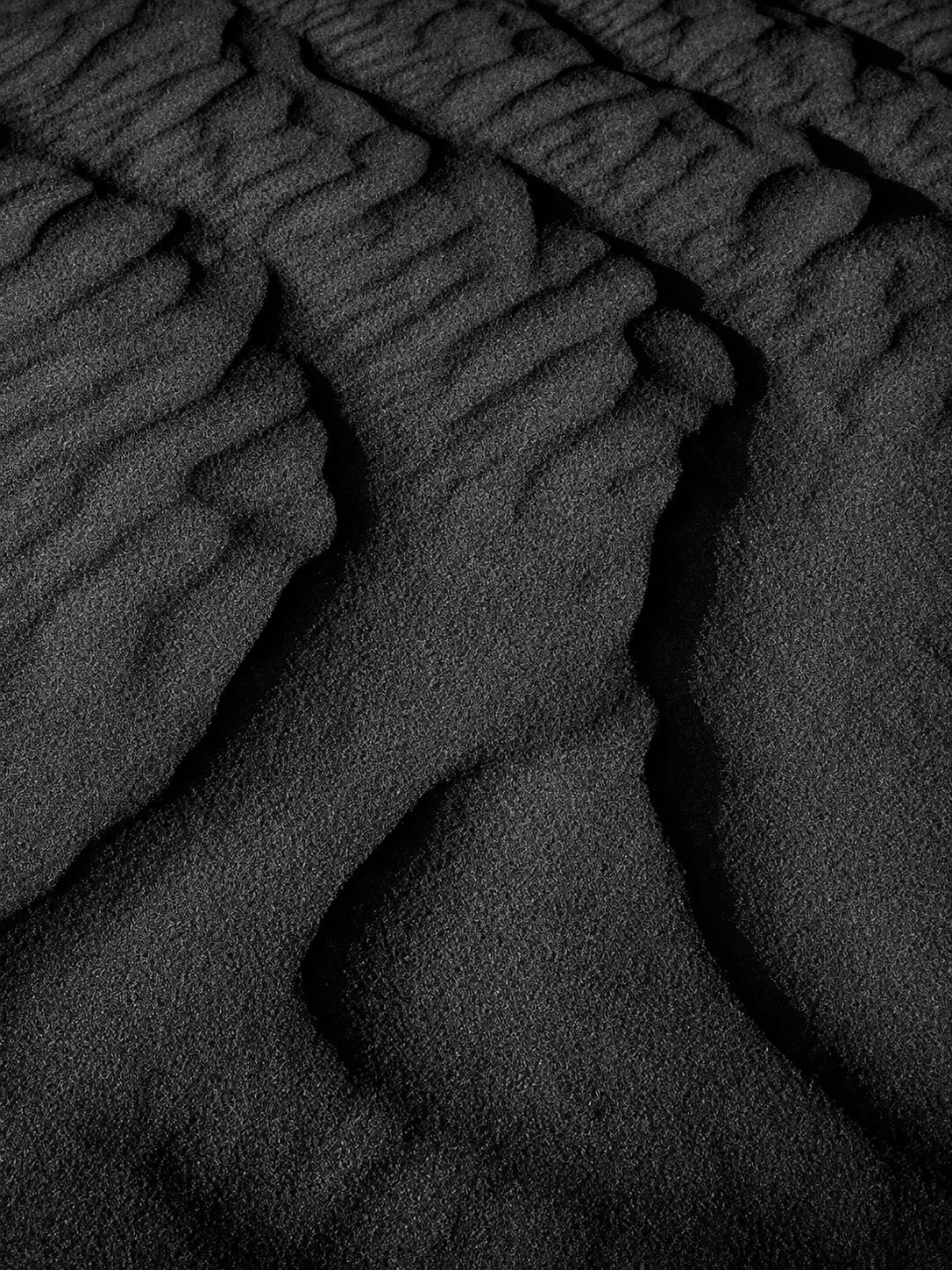ELYO Volcanic Scrub