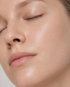 ELYO Glycolic Acid Toner med naturliga tranbärs- och lingonbärsextrakt